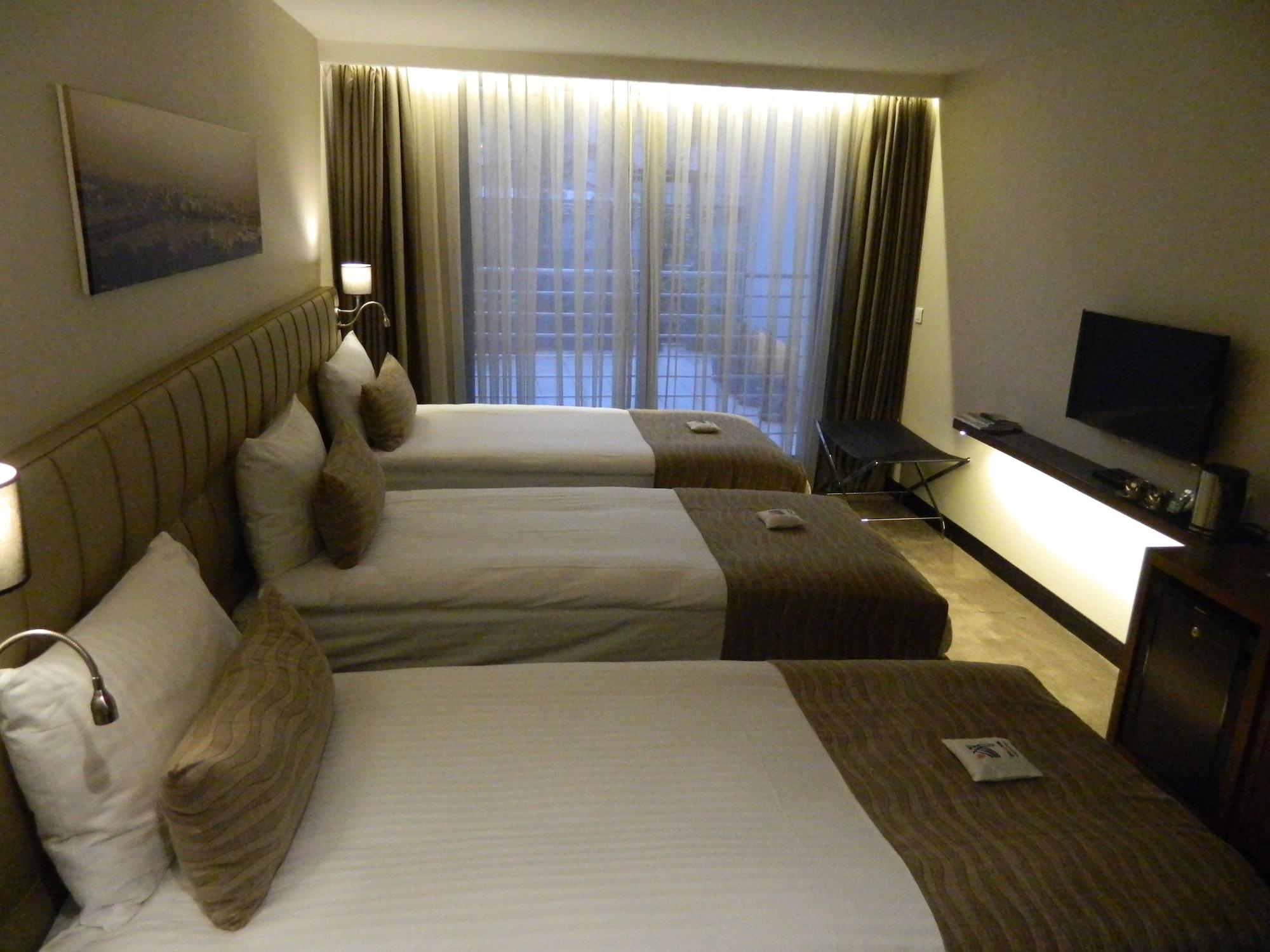 Inncity Hotel Nisantasi Istanbul Exteriör bild